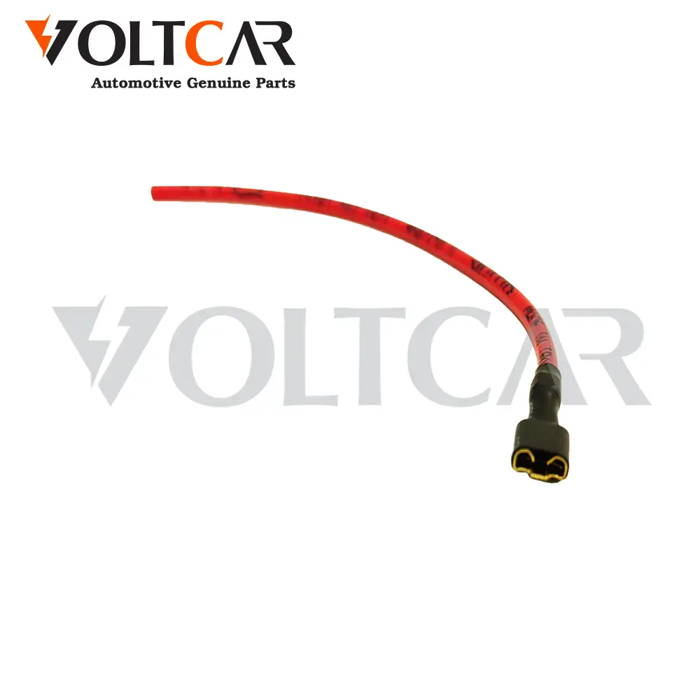 سوکت-تک-فیش-پشت-لامپ-و-همه-کاره-سر-سیم-برنج-ترک-و-سبم-خودرویی-استاندارد-T2-1.webp سوکت همه کاره تک فیش پژو استاندارد T2 - تصویر 1